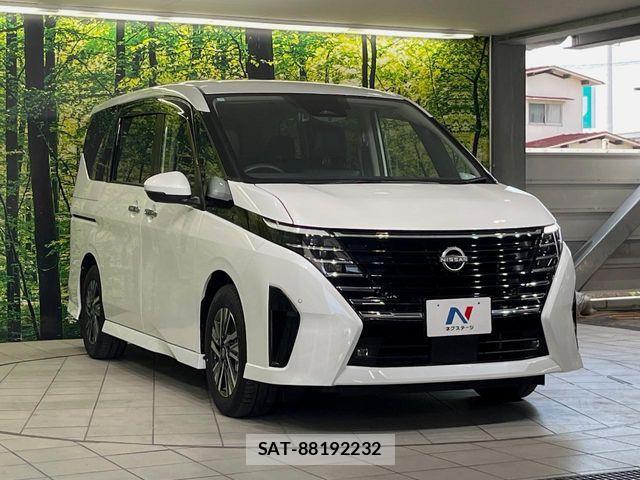 Nissan SERENA 2023-04 7619797-15