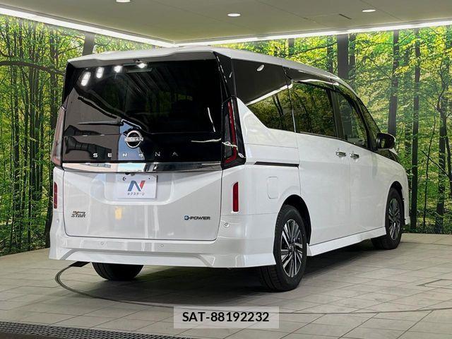 Nissan SERENA 2023-04 7619797-16