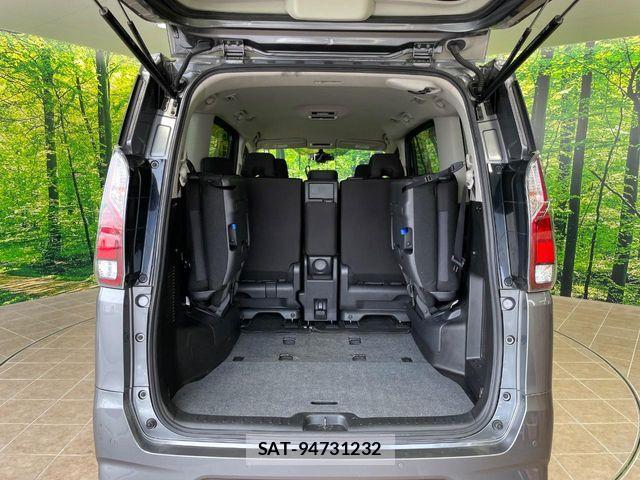 Nissan SERENA 2022-05 7619842-10