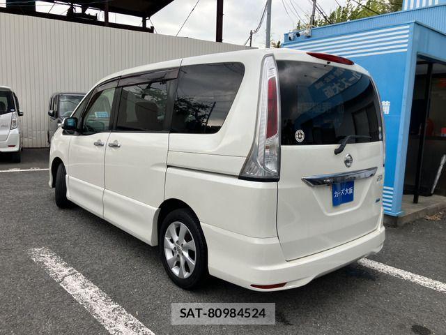 Nissan SERENA 2011-08 7619858-3
