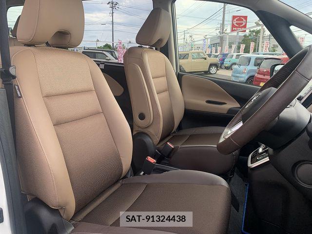Nissan SERENA 2018-05 7619836-17