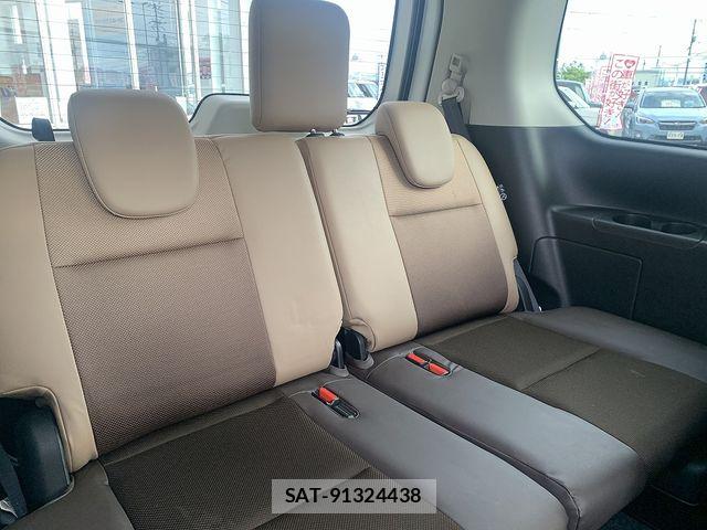 Nissan SERENA 2018-05 7619836-19