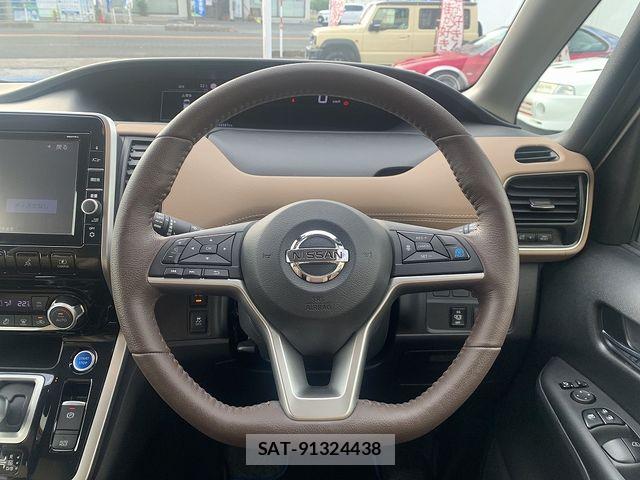 Nissan SERENA 2018-05 7619836-3