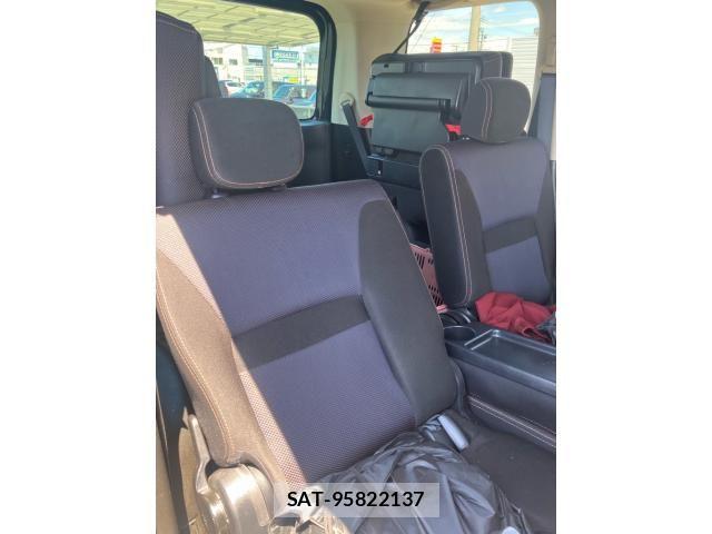Nissan SERENA 2010-02 7619861-14