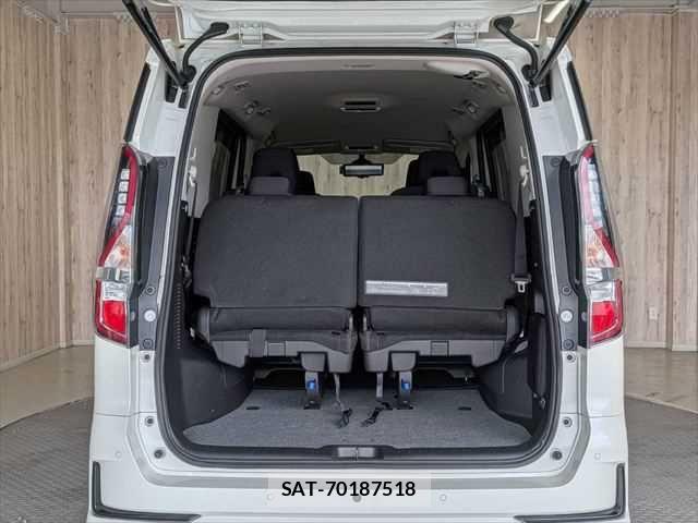 Nissan SERENA 2022-01 7619814-9