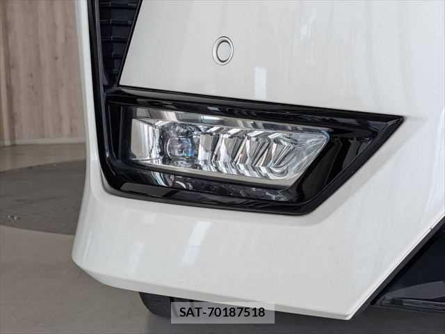 Nissan SERENA 2022-01 7619814-24