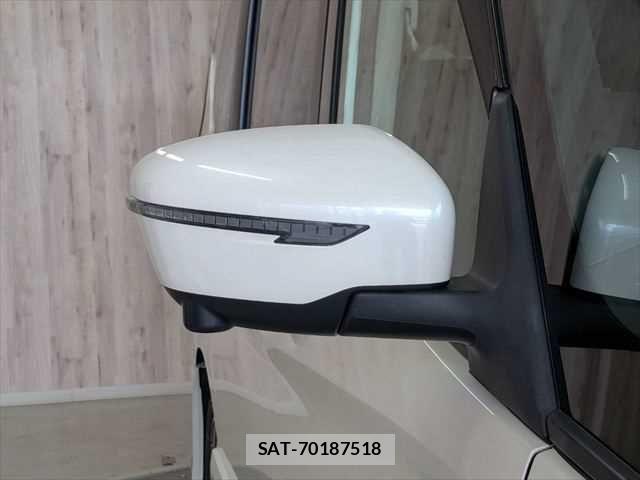 Nissan SERENA 2022-01 7619814-26