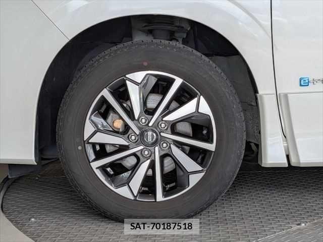 Nissan SERENA 2022-01 7619814-29