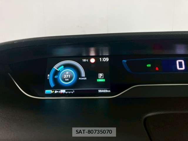 Nissan SERENA 2019-10 7619831-11