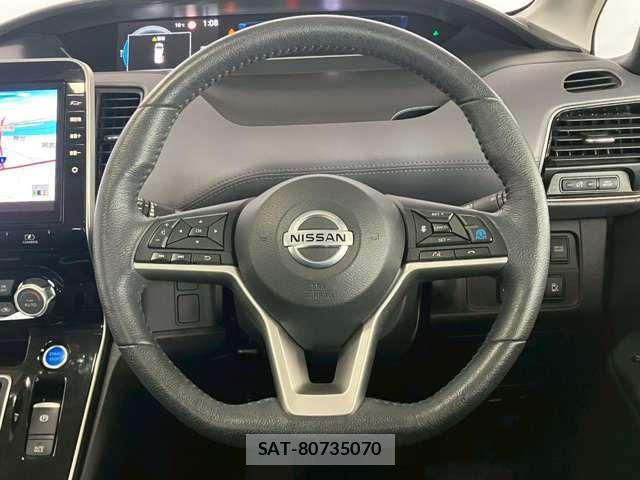 Nissan SERENA 2019-10 7619831-12