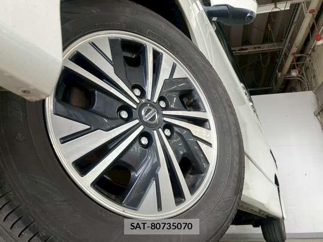 Nissan SERENA 2019-10 7619831-14