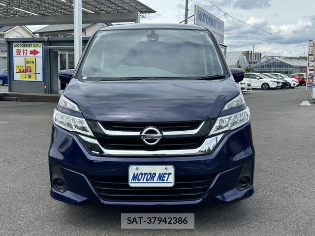 Nissan SERENA 2017-07 7619856-16