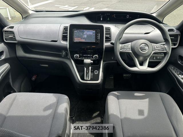 Nissan SERENA 2017-07 7619856-8
