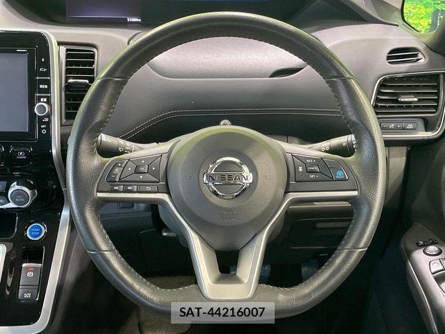 Nissan SERENA 2018-10 7619815-12