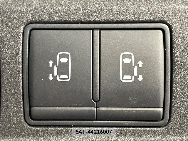 Nissan SERENA 2018-10 7619815-5