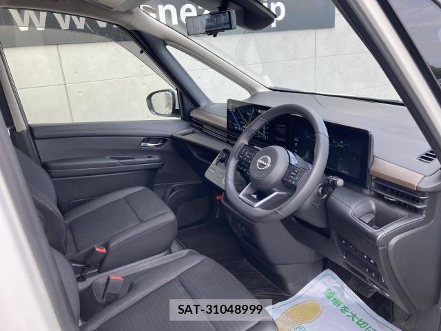 Nissan SERENA 2023-09 7619793-20