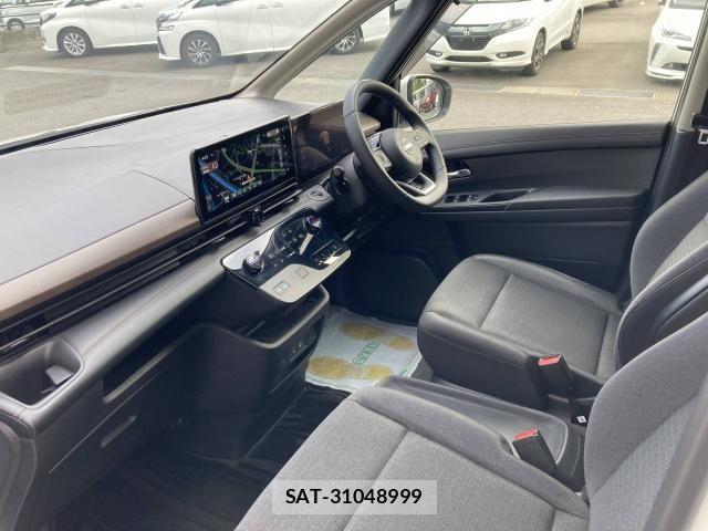 Nissan SERENA 2023-09 7619793-24