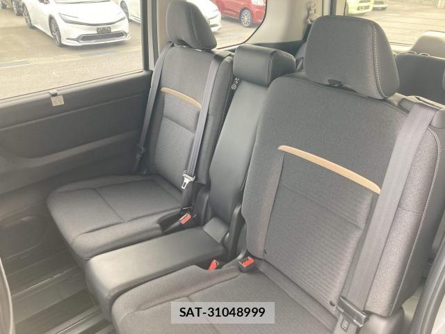 Nissan SERENA 2023-09 7619793-26