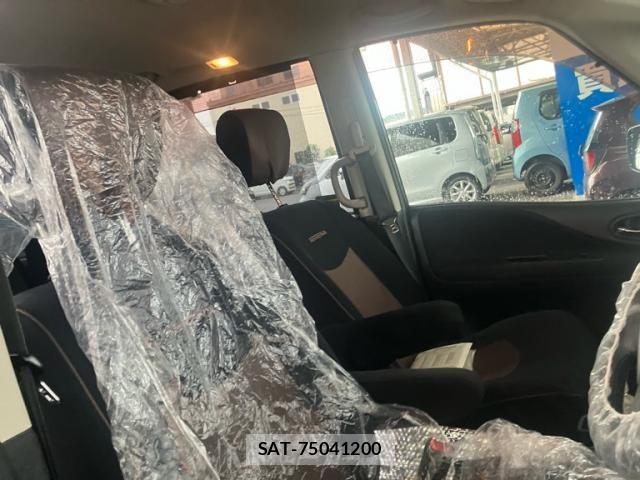 Nissan SERENA 2012-03 7728383-14