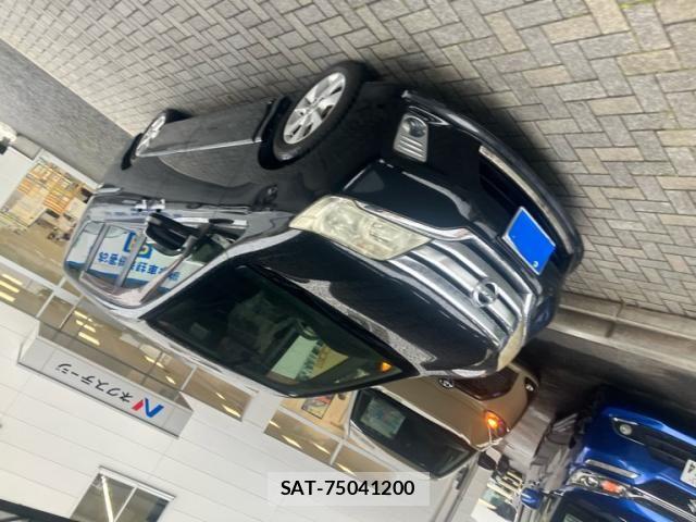 Nissan SERENA 2012-03 7728383-2