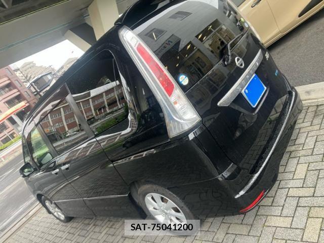 Nissan SERENA 2012-03 7728383-4