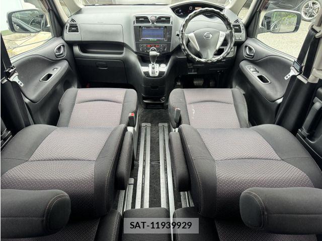 Nissan SERENA 2011-06 7728372-5