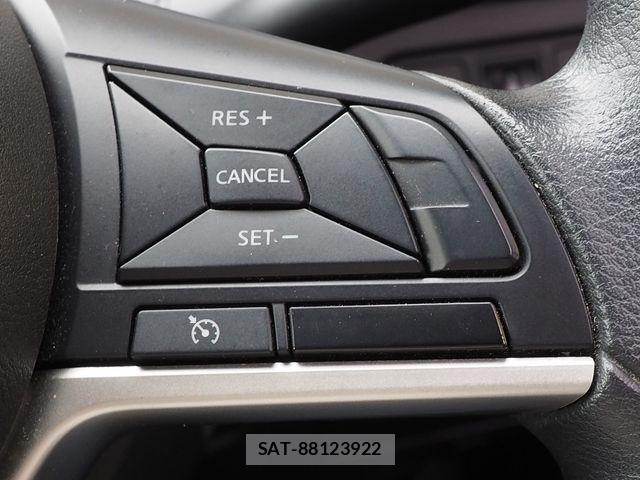 Nissan SERENA 2022-05 7728362-9