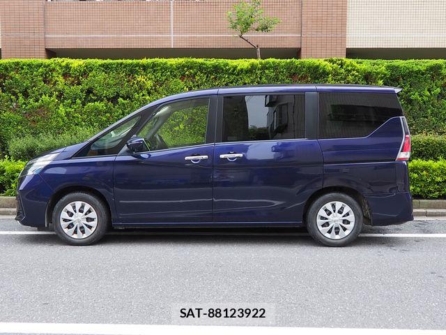 Nissan SERENA 2022-05 7728362-24