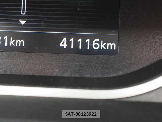 Nissan SERENA 2022-05 7728362-2