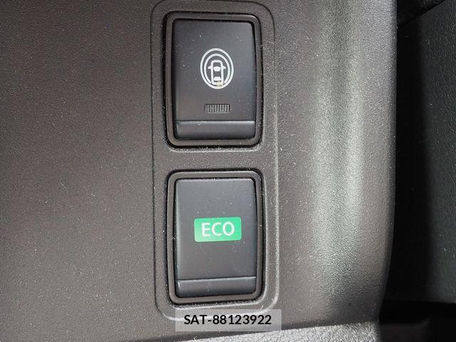 Nissan SERENA 2022-05 7728362-7