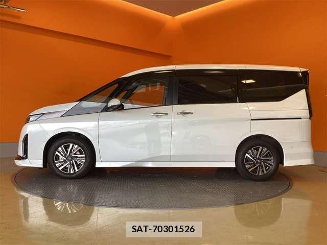 Nissan SERENA 2023-10 7728283-12