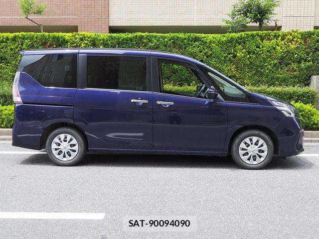 Nissan SERENA 2022-05 7728360-25