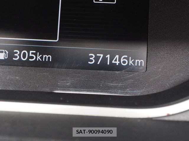 Nissan SERENA 2022-05 7728360-2