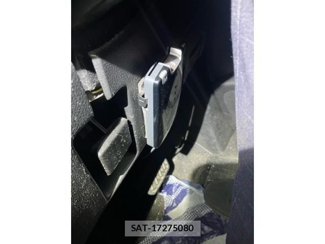 Nissan SERENA 2007-07 7728390-18