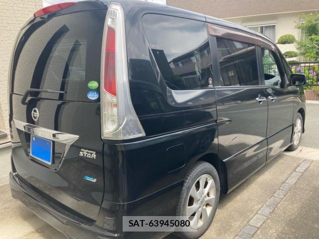 Nissan SERENA 2012-04 7728370-2