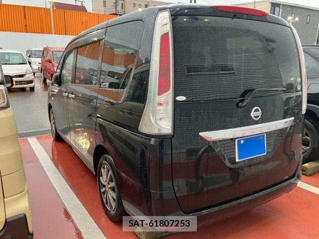 Nissan SERENA 2012-08 7728396-1