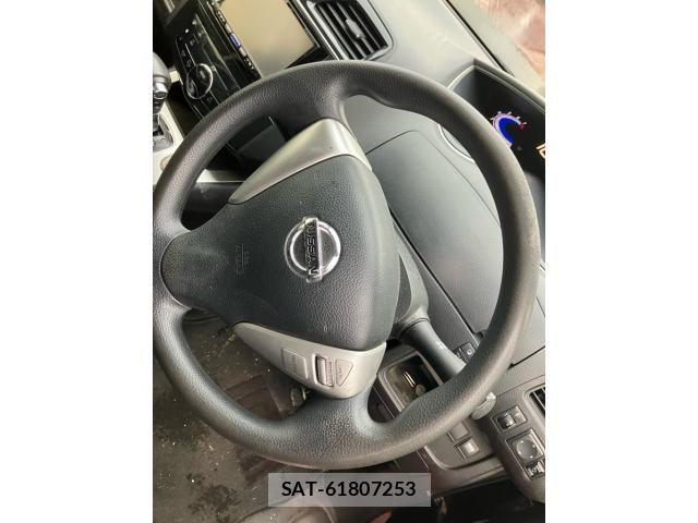 Nissan SERENA 2012-08 7728396-8