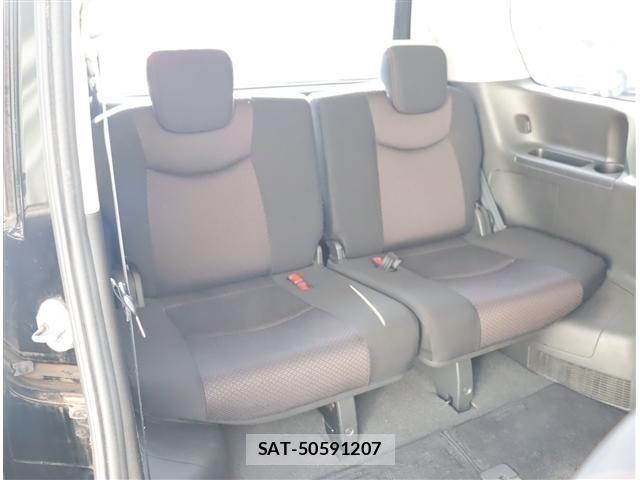 Nissan SERENA 2011-05 7728368-9