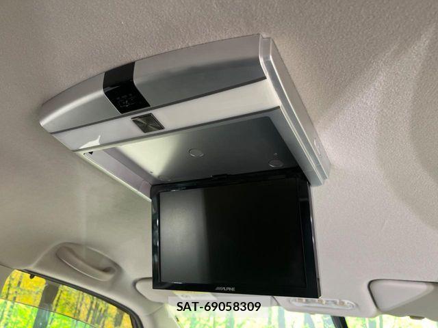 Nissan SERENA 2011-03 7728371-2