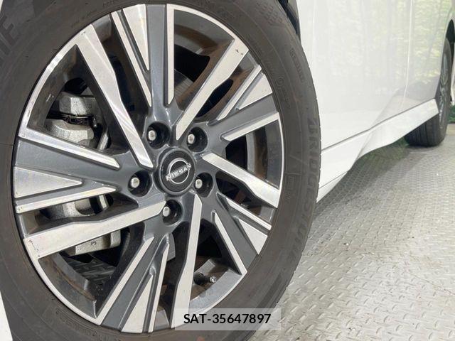 Nissan SERENA 2023-08 7728250-14