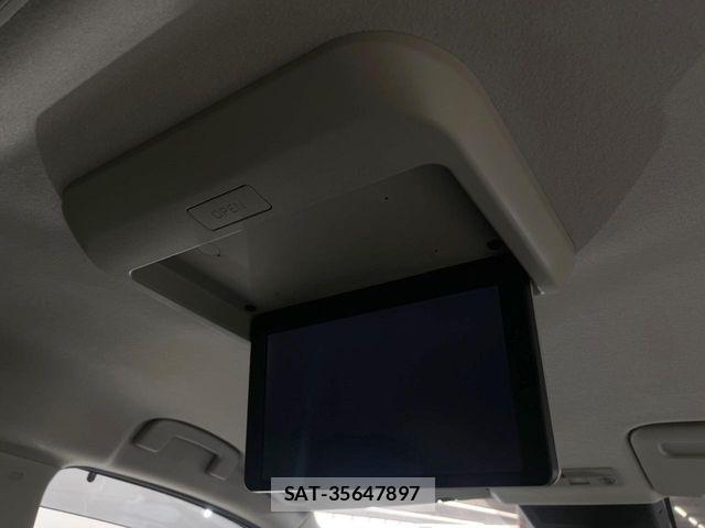 Nissan SERENA 2023-08 7728250-5