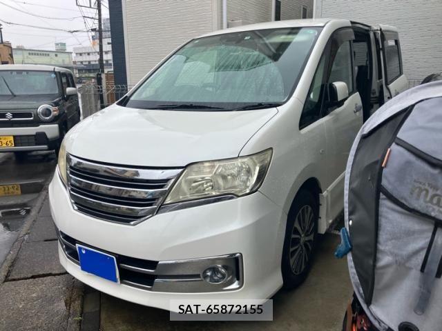Nissan SERENA 2011-06 7728394-1