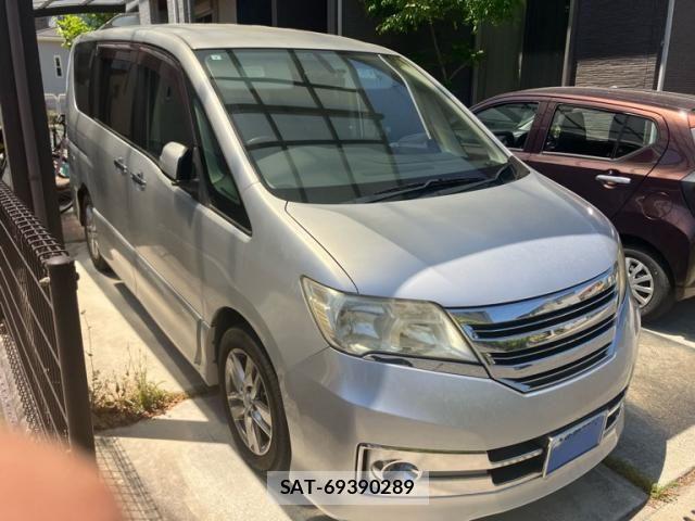 Nissan SERENA 2011-06 7728382-0