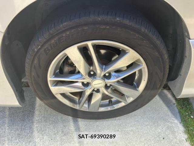 Nissan SERENA 2011-06 7728382-2