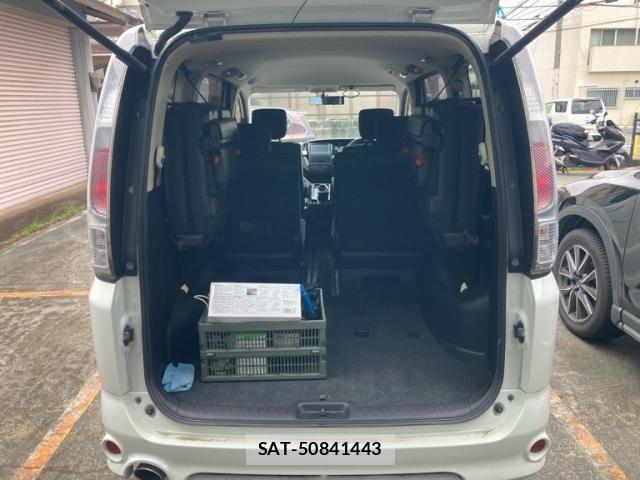 Nissan SERENA 2008-02 7728398-13