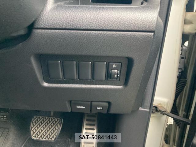 Nissan SERENA 2008-02 7728398-6