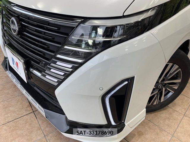Nissan SERENA 2023-03 7728272-12