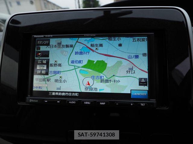 Nissan SERENA 2017-11 7788930-3