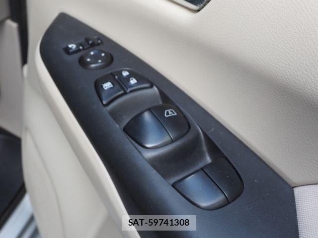 Nissan SERENA 2017-11 7788930-7