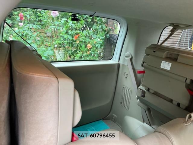 Nissan SERENA 2005-10 7788918-15